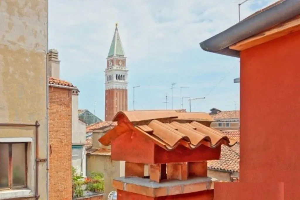 דירות On The Roofs To Piazza San Marco - Venezia 0*, ונציה איטליה